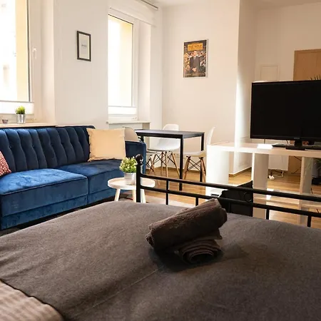 Fullhouse - Halle - T28 - Wolf Halle (Saale)